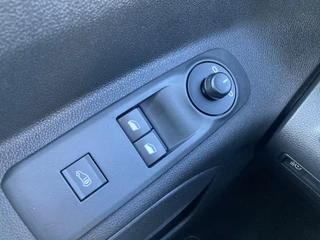Opel Combo-e – thumbnail 7