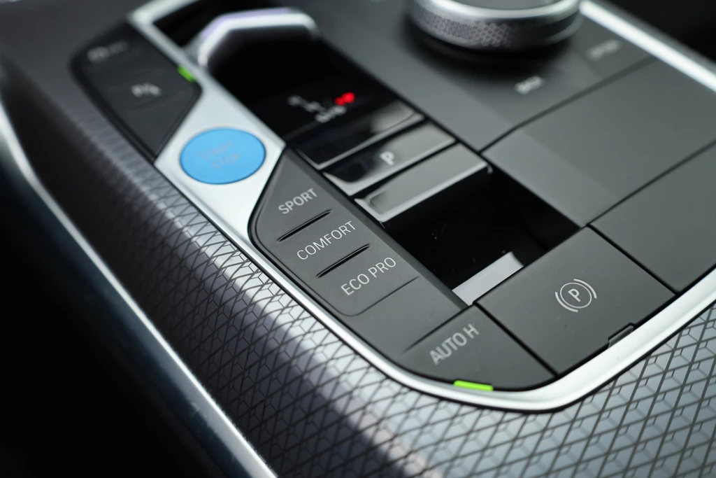 BMW i4 – foto 38