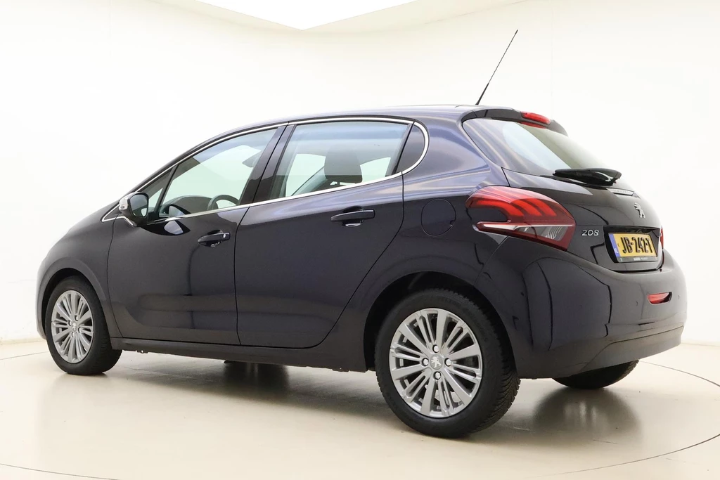 Peugeot 208 – foto 4