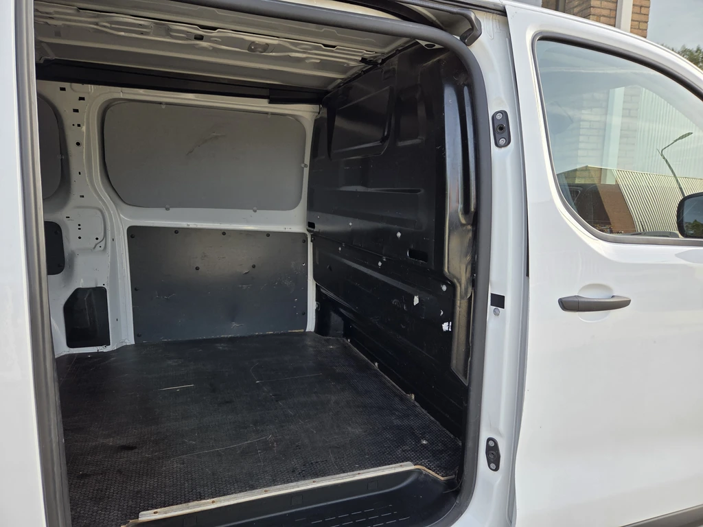 Opel Vivaro – foto 28