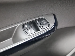 Opel Corsa – thumbnail 36