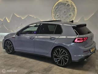 Volkswagen Golf – thumbnail 4