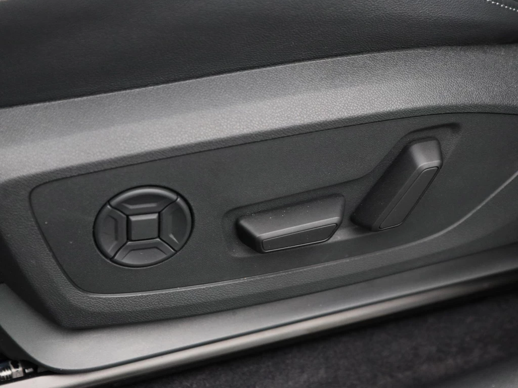 Audi Q6 e-tron – foto 25