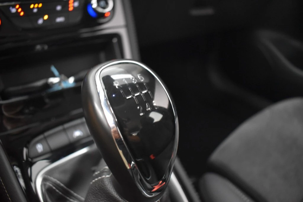 Opel Astra – foto 29