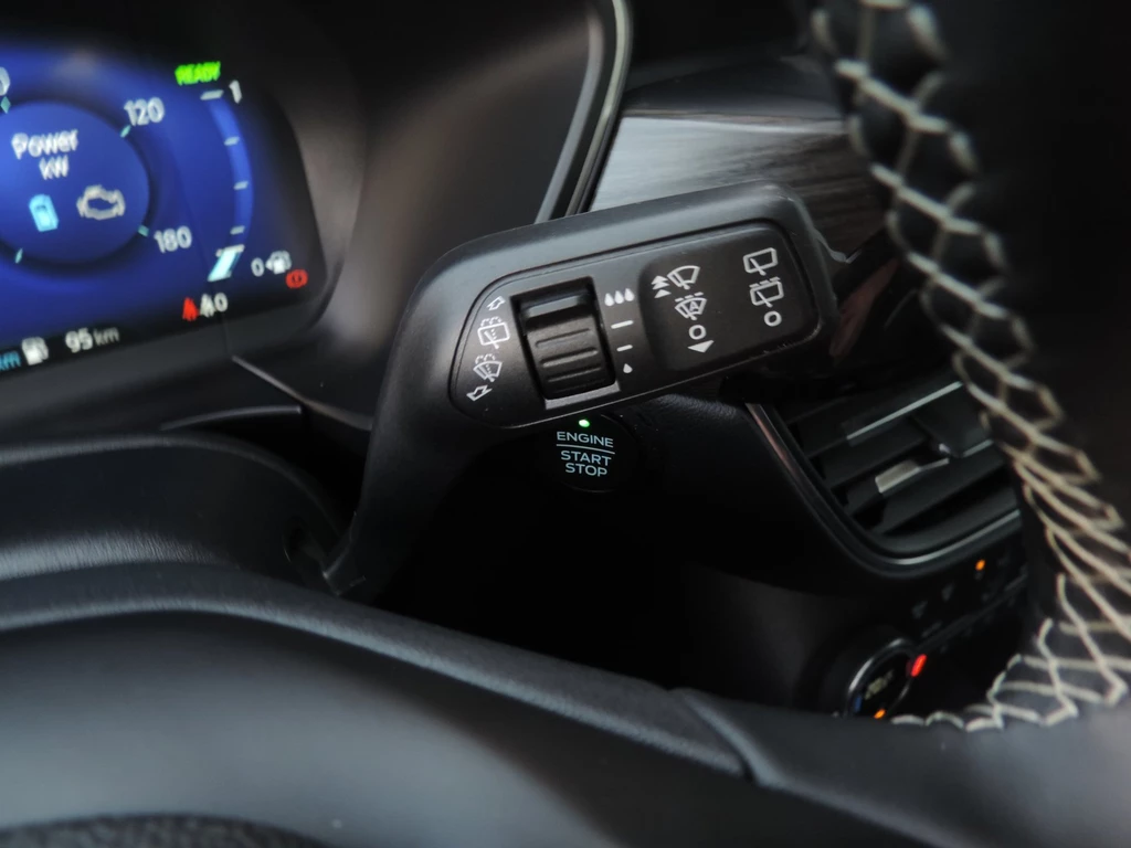 Ford Kuga – foto 36