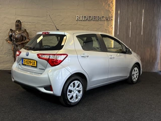 Toyota Yaris – thumbnail 4