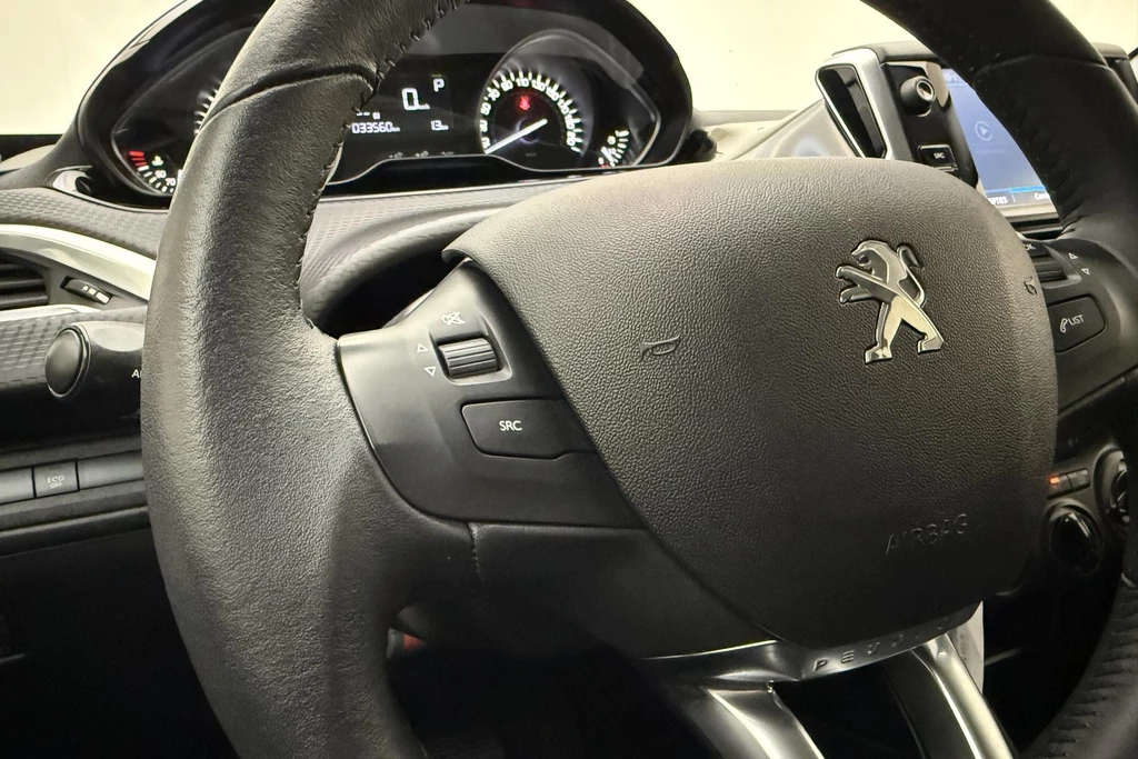Peugeot 208 – foto 18