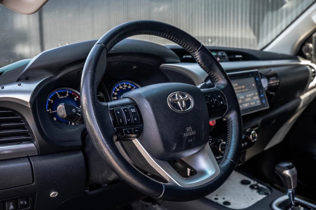 Toyota Hilux – foto 11