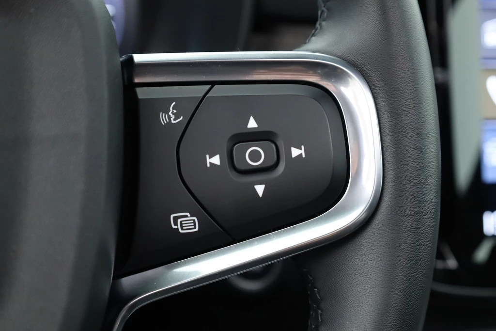 Volvo XC40 – foto 15