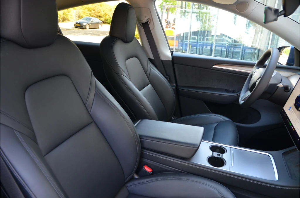 Tesla Model Y – foto 7