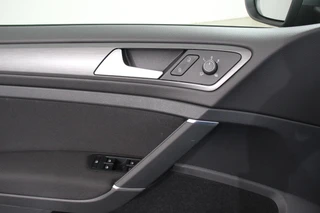 Volkswagen e-Golf – thumbnail 8