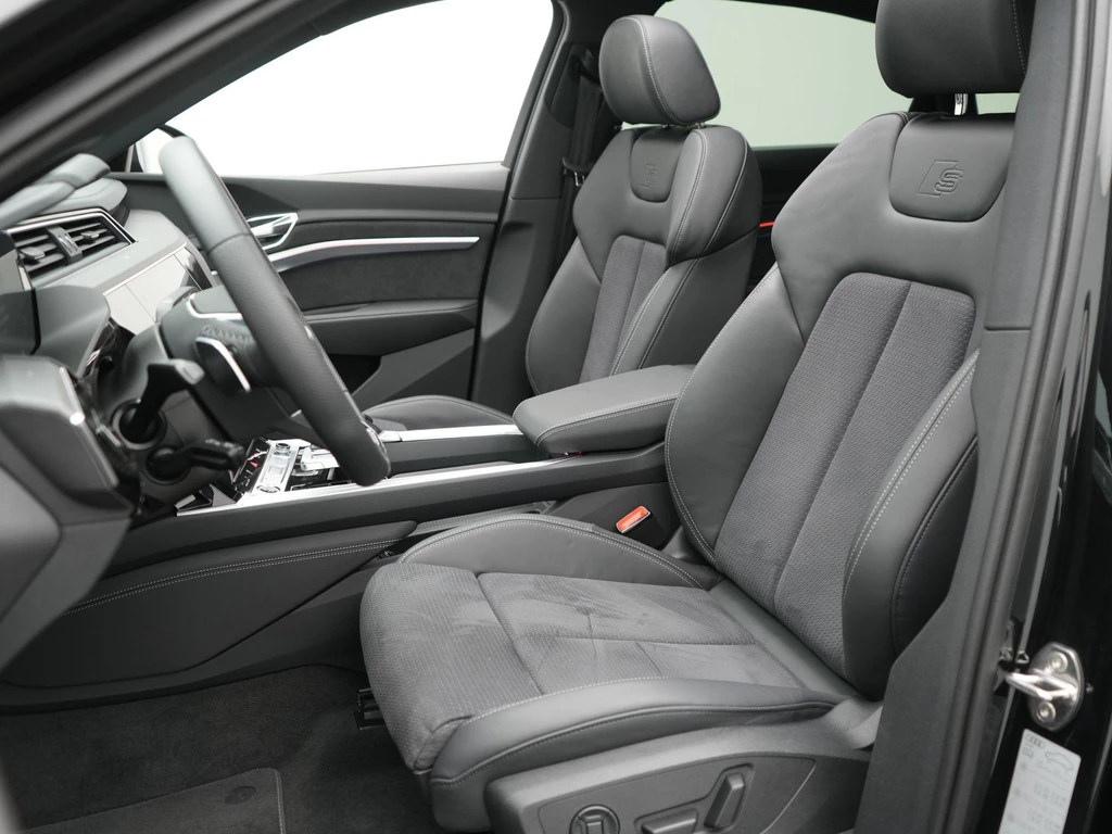 Audi Q8 Sportback e-tron – foto 56