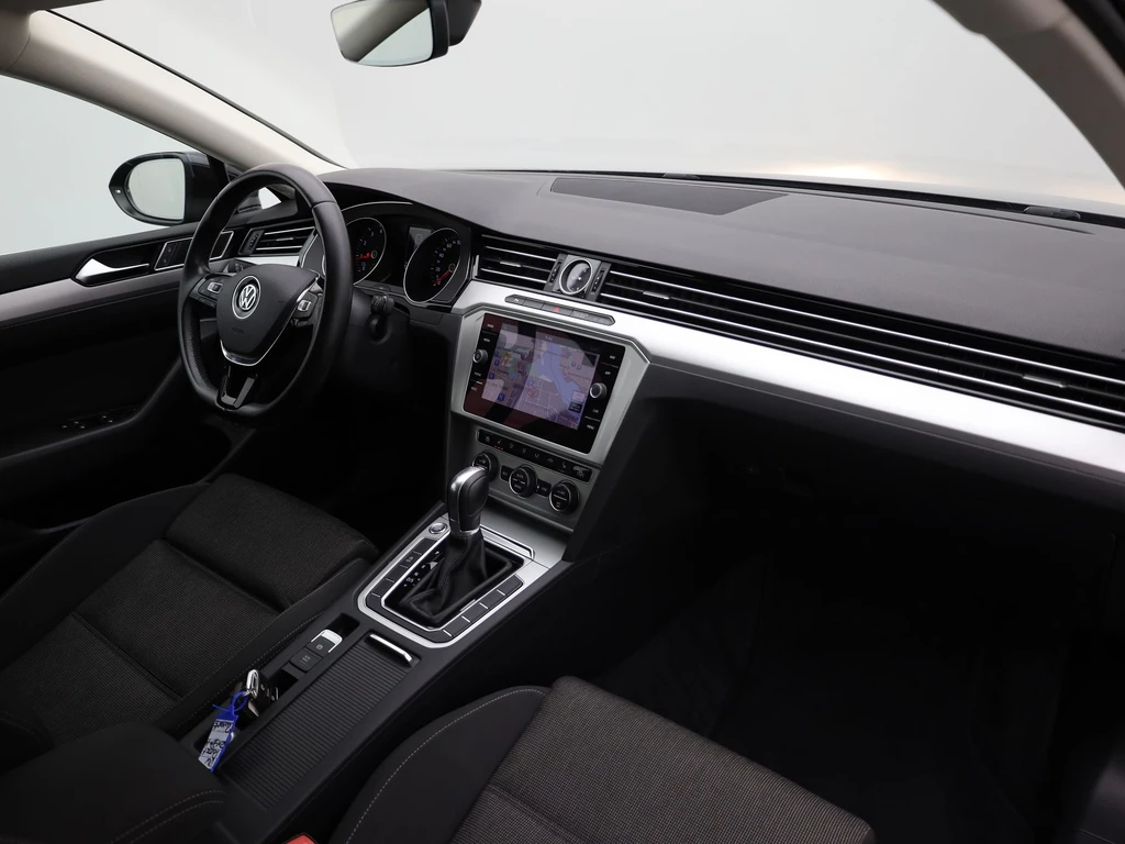 Volkswagen Passat – foto 34