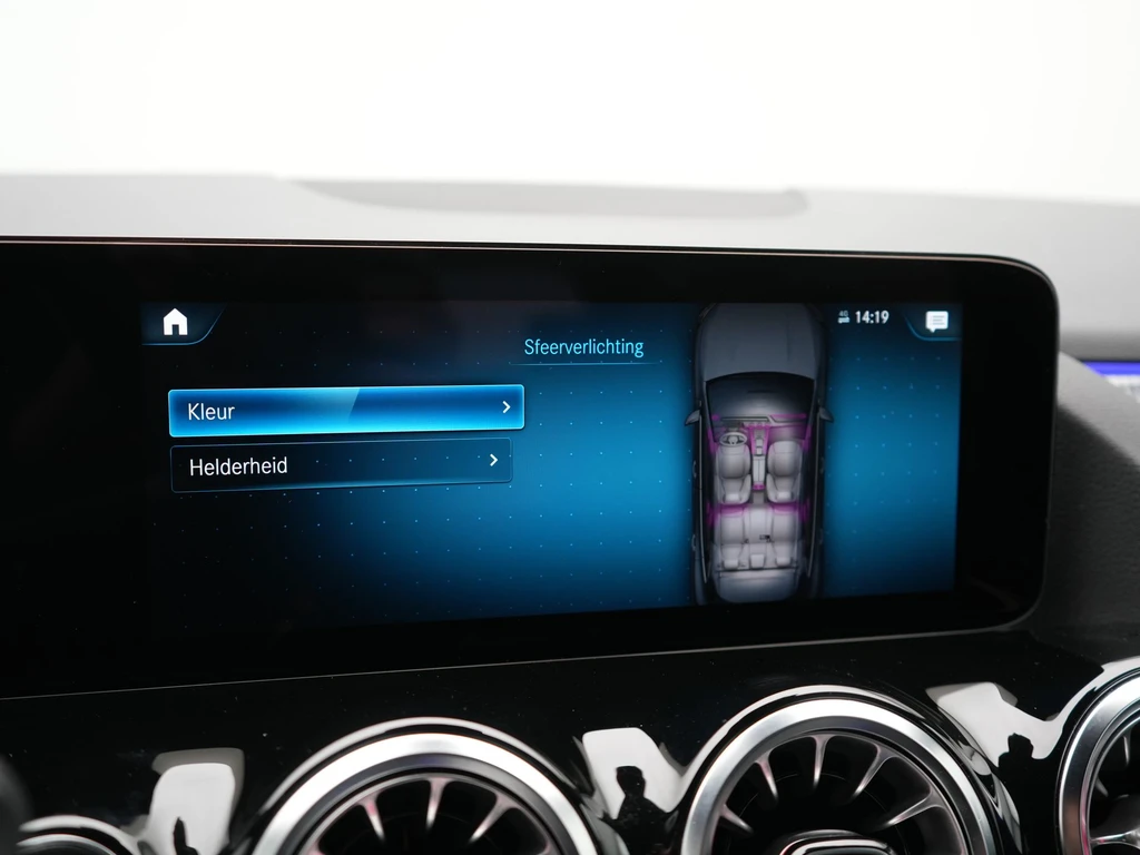 Mercedes-Benz EQA – foto 39