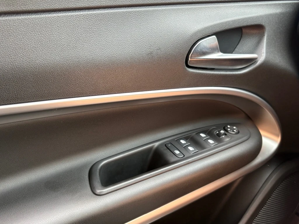 Jeep Avenger – foto 16