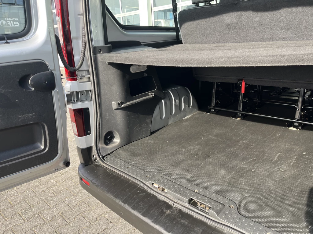 Renault Trafic – foto 30