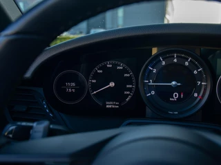 Porsche 911 – thumbnail 18