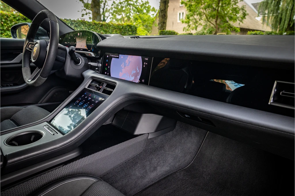Porsche Taycan – foto 17