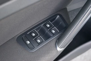 Volkswagen Golf – thumbnail 38