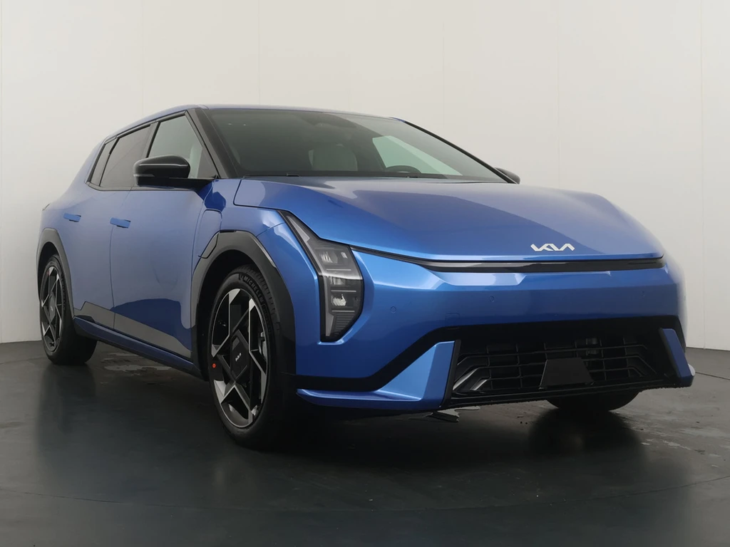 Kia EV4 – foto 12