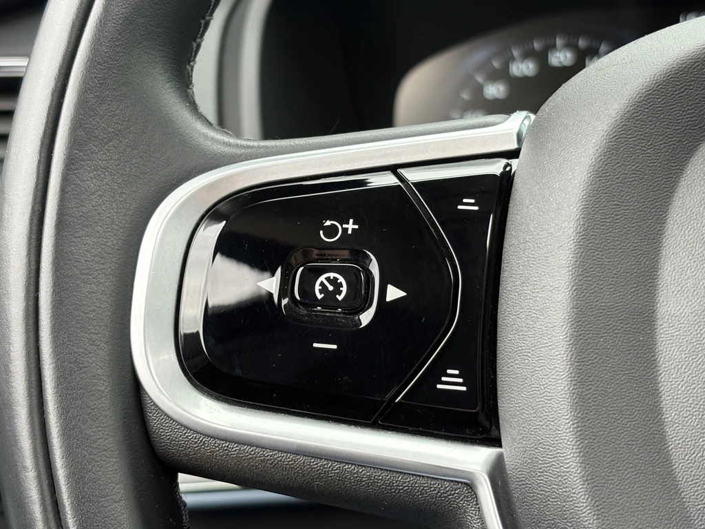 Volvo XC90 – foto 22