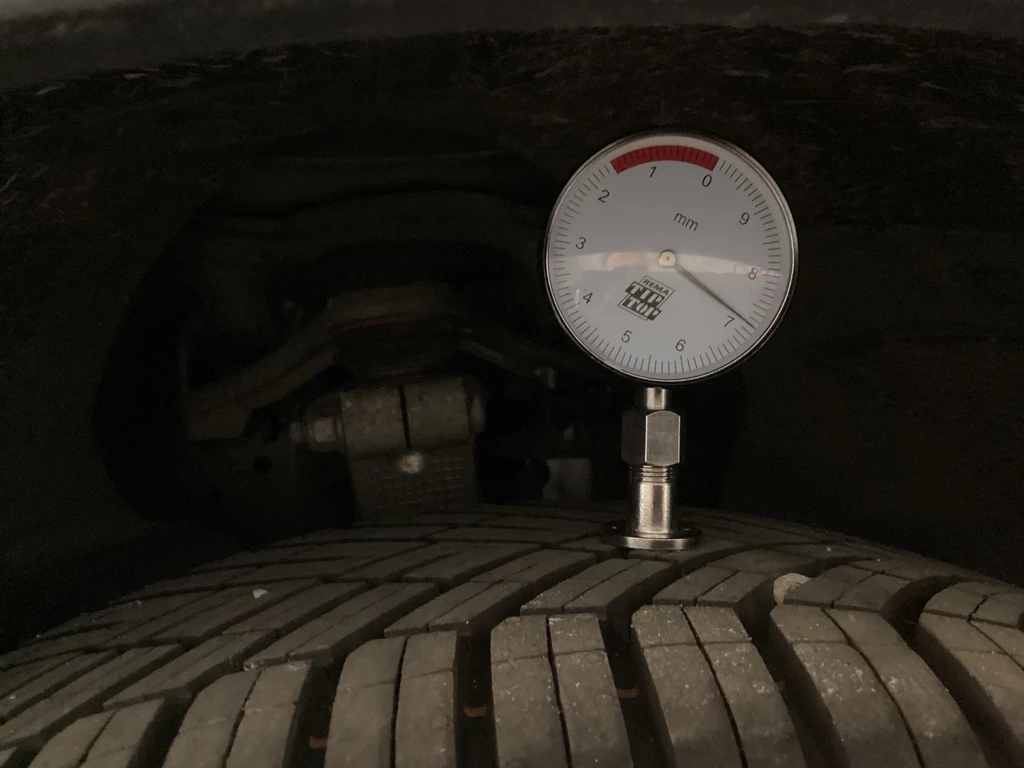 Tesla Model Y – foto 41