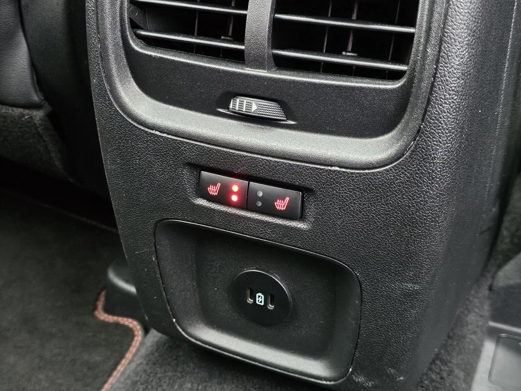 Ford Kuga – foto 30