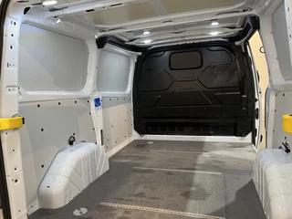 Ford Transit Custom – thumbnail 18