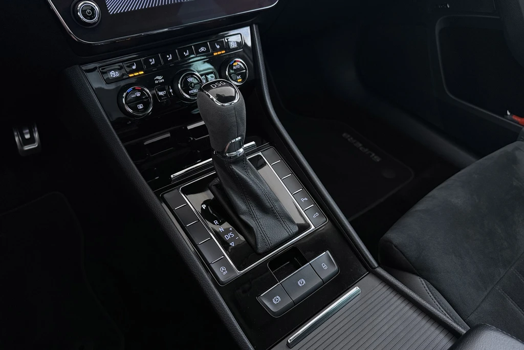 Škoda Superb – foto 38