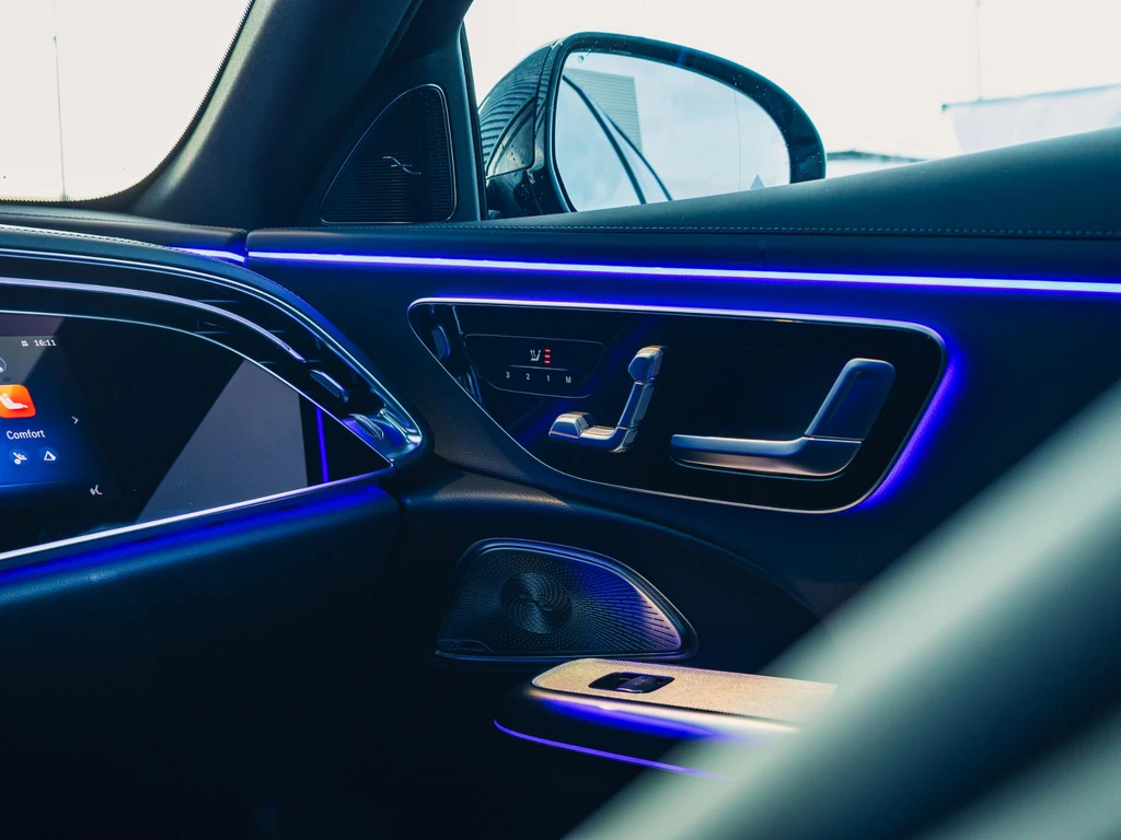 Mercedes-Benz E-Klasse – foto 16