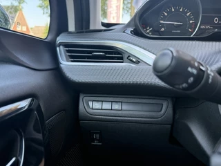 Peugeot 208 – thumbnail 31