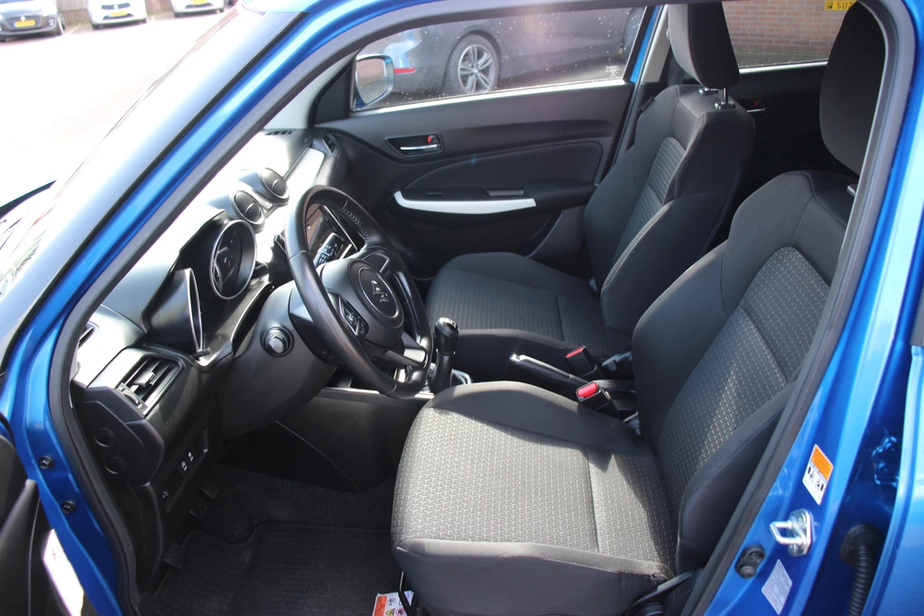 Suzuki Swift – foto 11