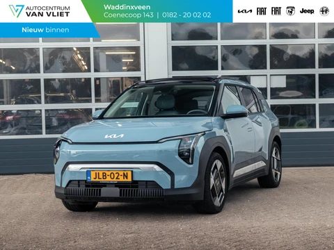 Kia EV3 Plus Advanced 81.4 kWh l Long range l Schuifkantel dak l Stoel en stuurwielverwarming l Lederlook bekleding l Accu SOH 99,1 % l