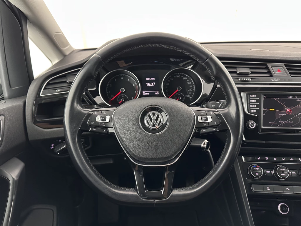 Volkswagen Touran – foto 19