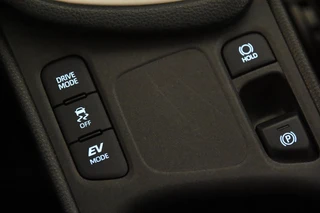 Toyota Yaris – thumbnail 25