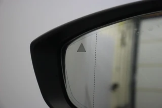 Mazda 3 – thumbnail 32