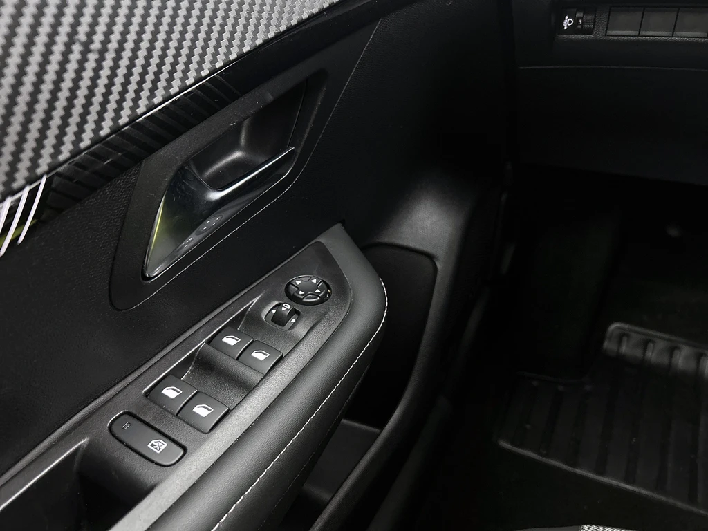 Peugeot 208 – foto 34