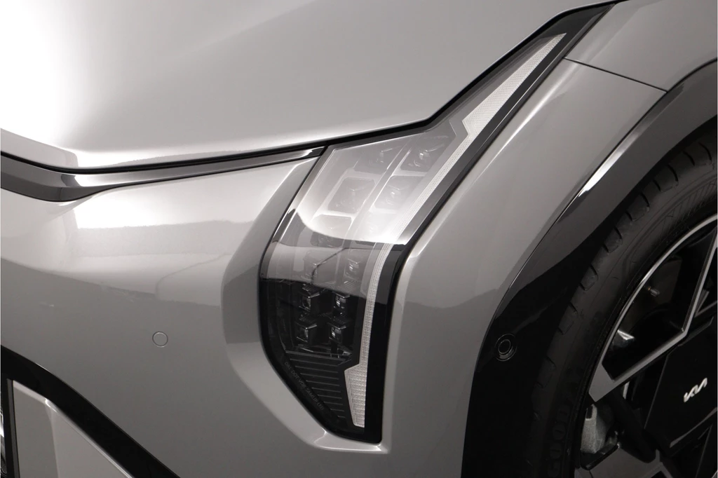 Kia EV4 – foto 33