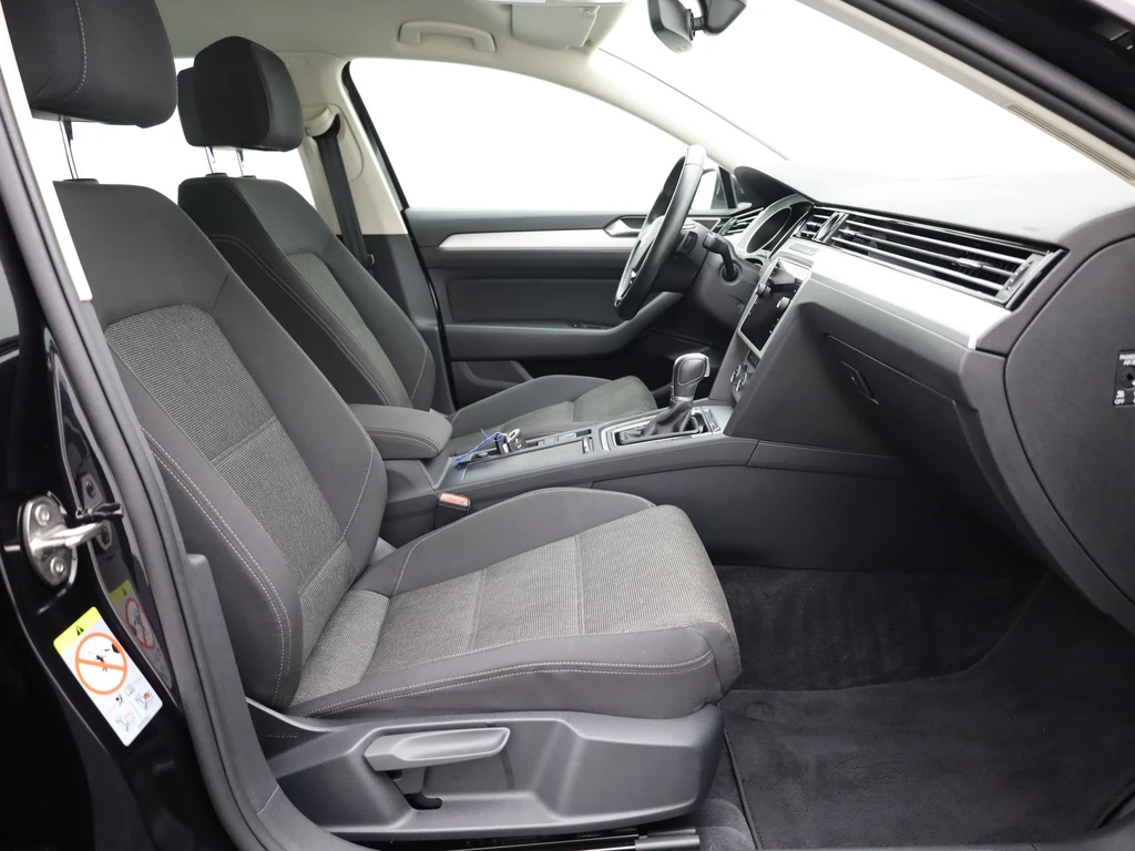 Volkswagen Passat – foto 43