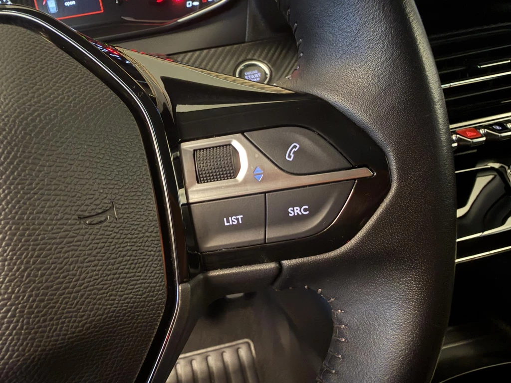 Peugeot 208 – foto 21
