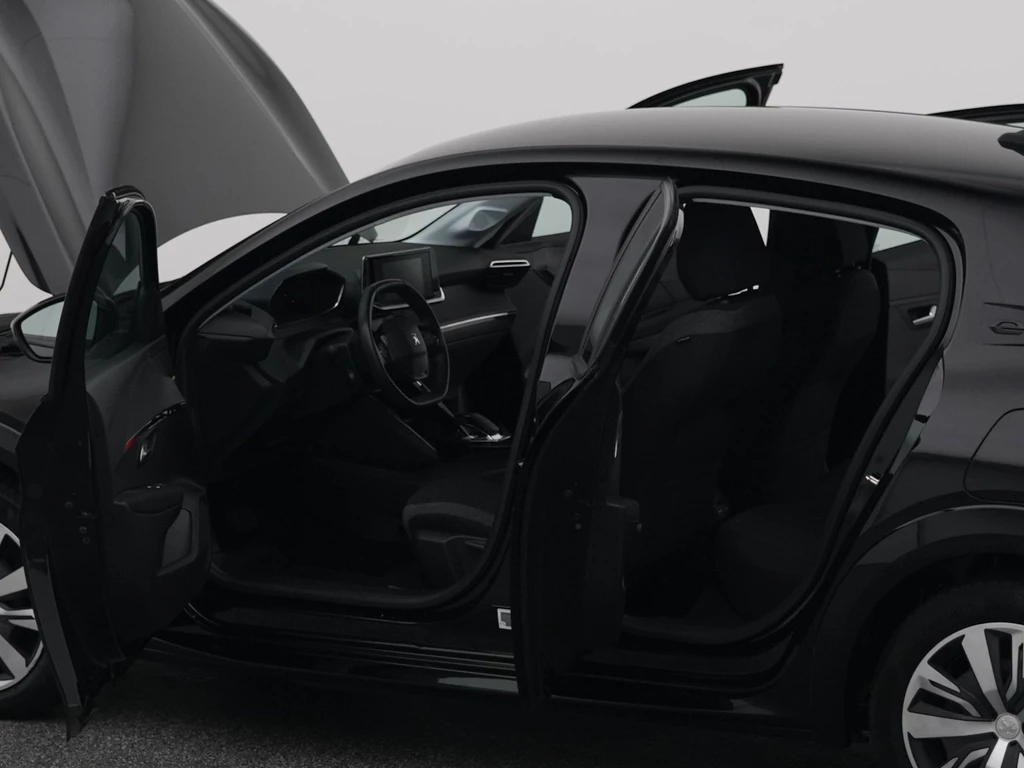 Peugeot e-208 – foto 36