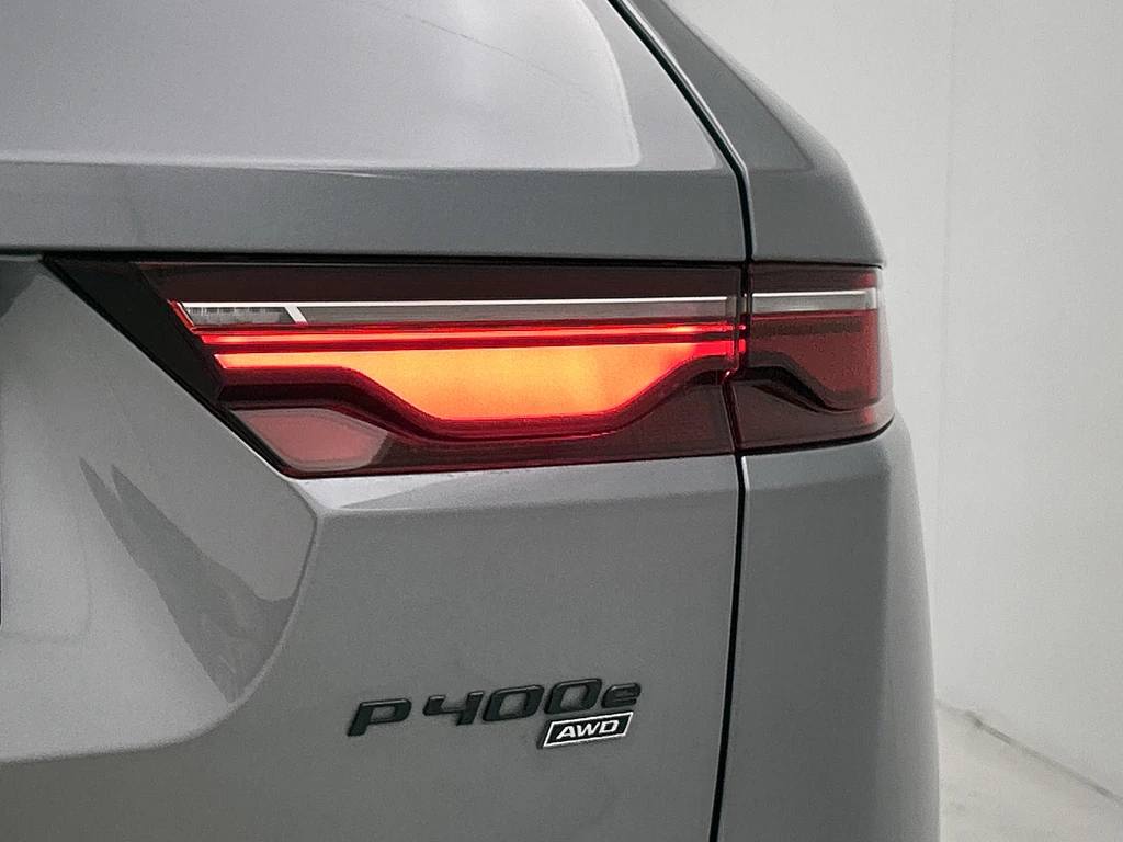 Jaguar F-PACE – foto 14