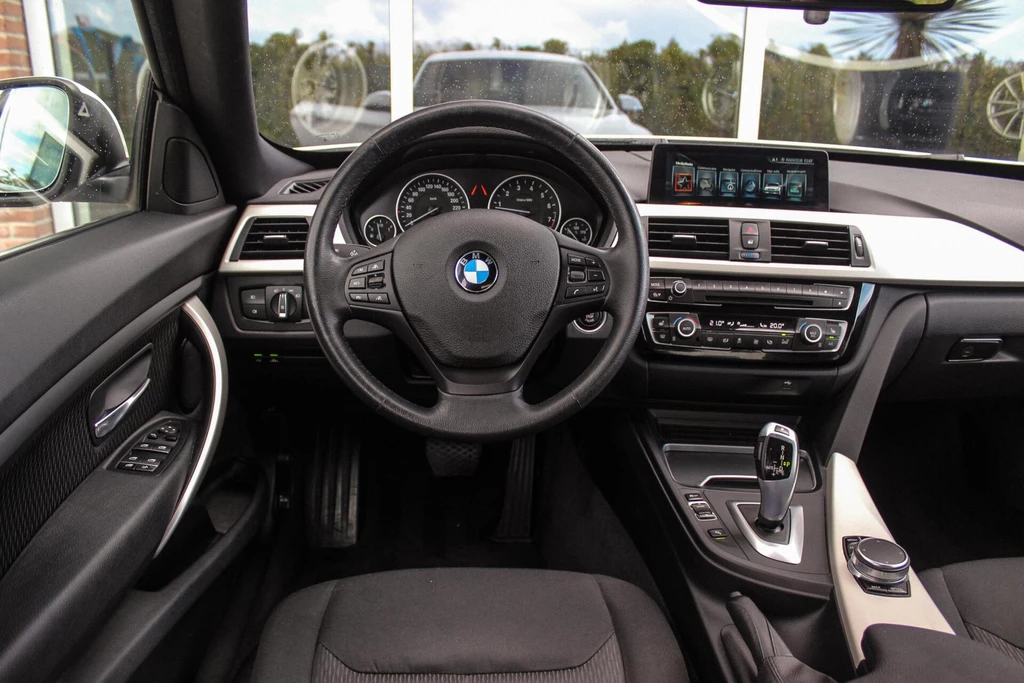 BMW 3 Serie – foto 15