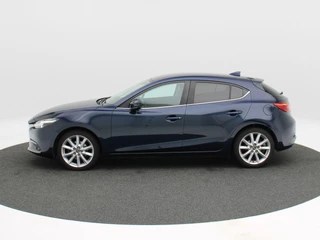 Mazda 3 – thumbnail 2