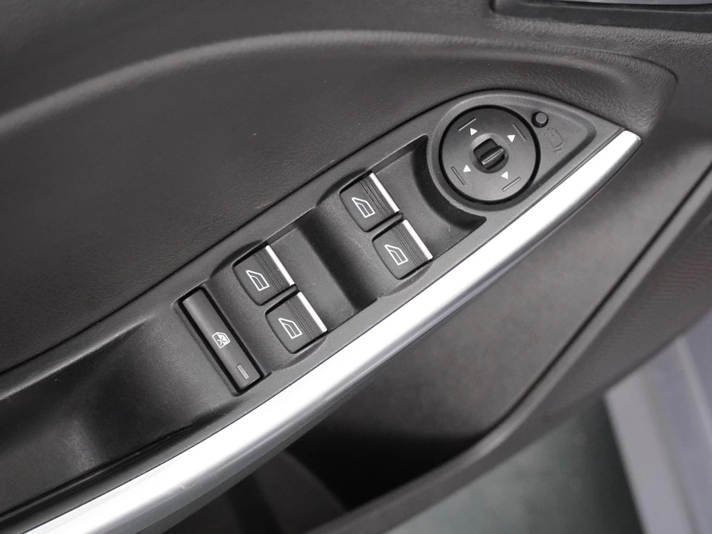 Ford Focus – foto 15