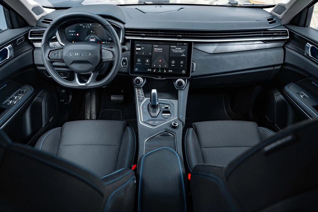 Lynk & Co 01 – foto 17