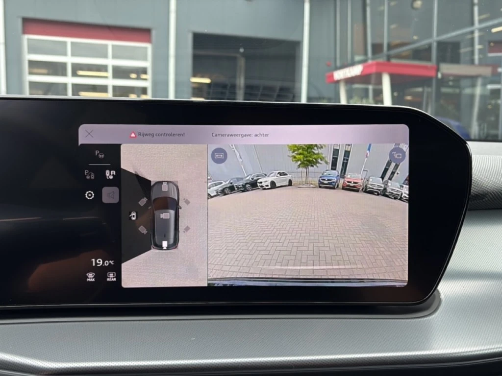 Audi Q3 – foto 21