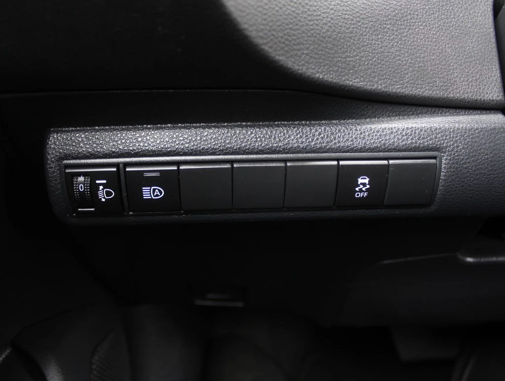 Toyota Corolla Touring Sports – foto 48