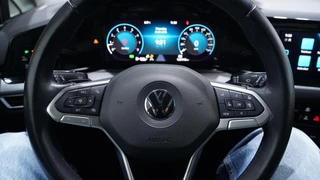 Volkswagen Golf – thumbnail 24