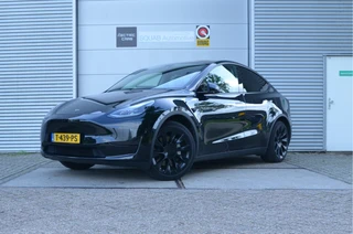 Tesla Model Y – thumbnail 1